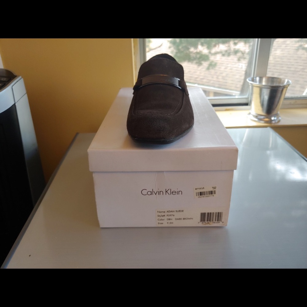 Suede loafer